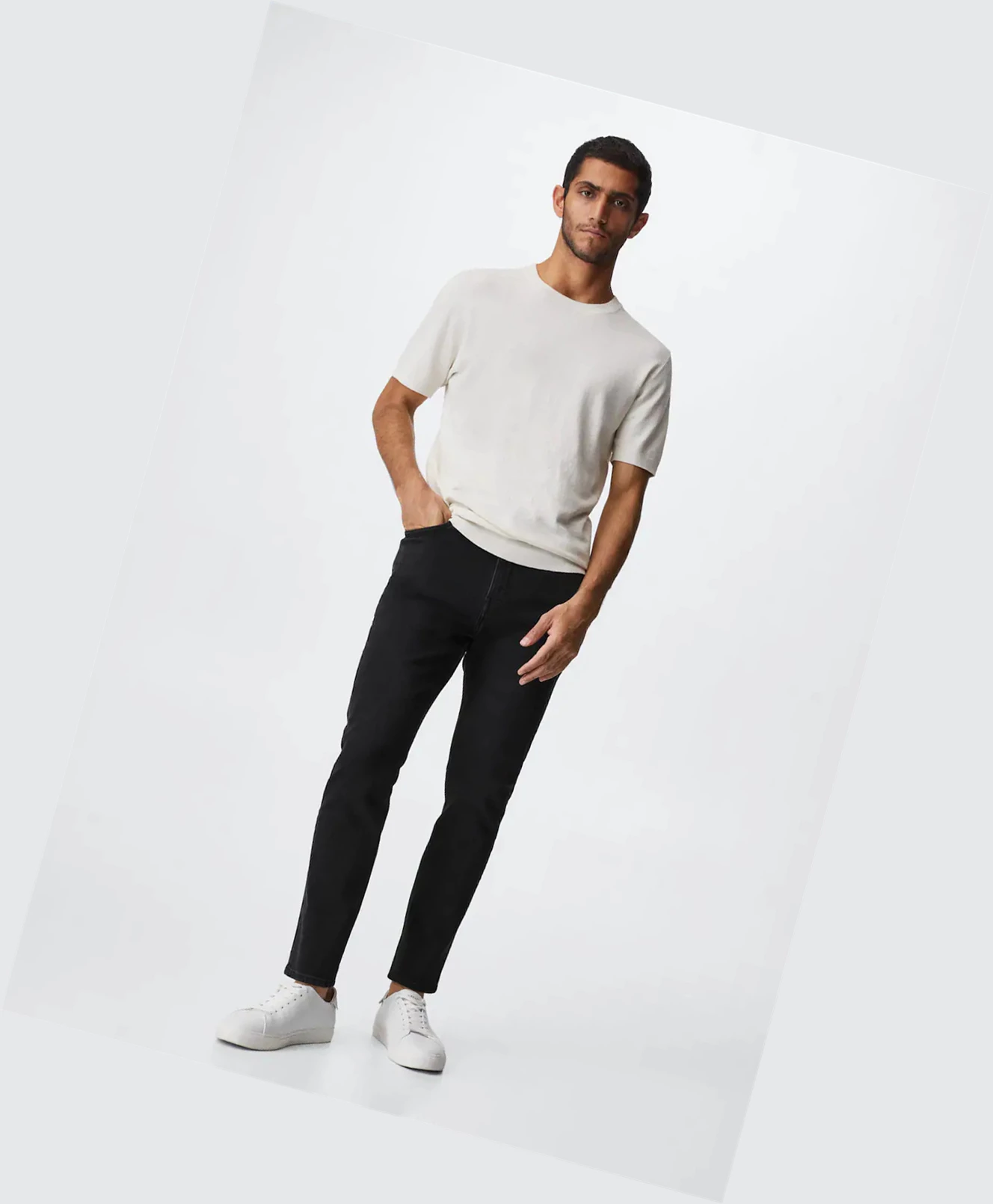 Džínsy Mango Tom Tapered-fit Panske Čierne | SK860967