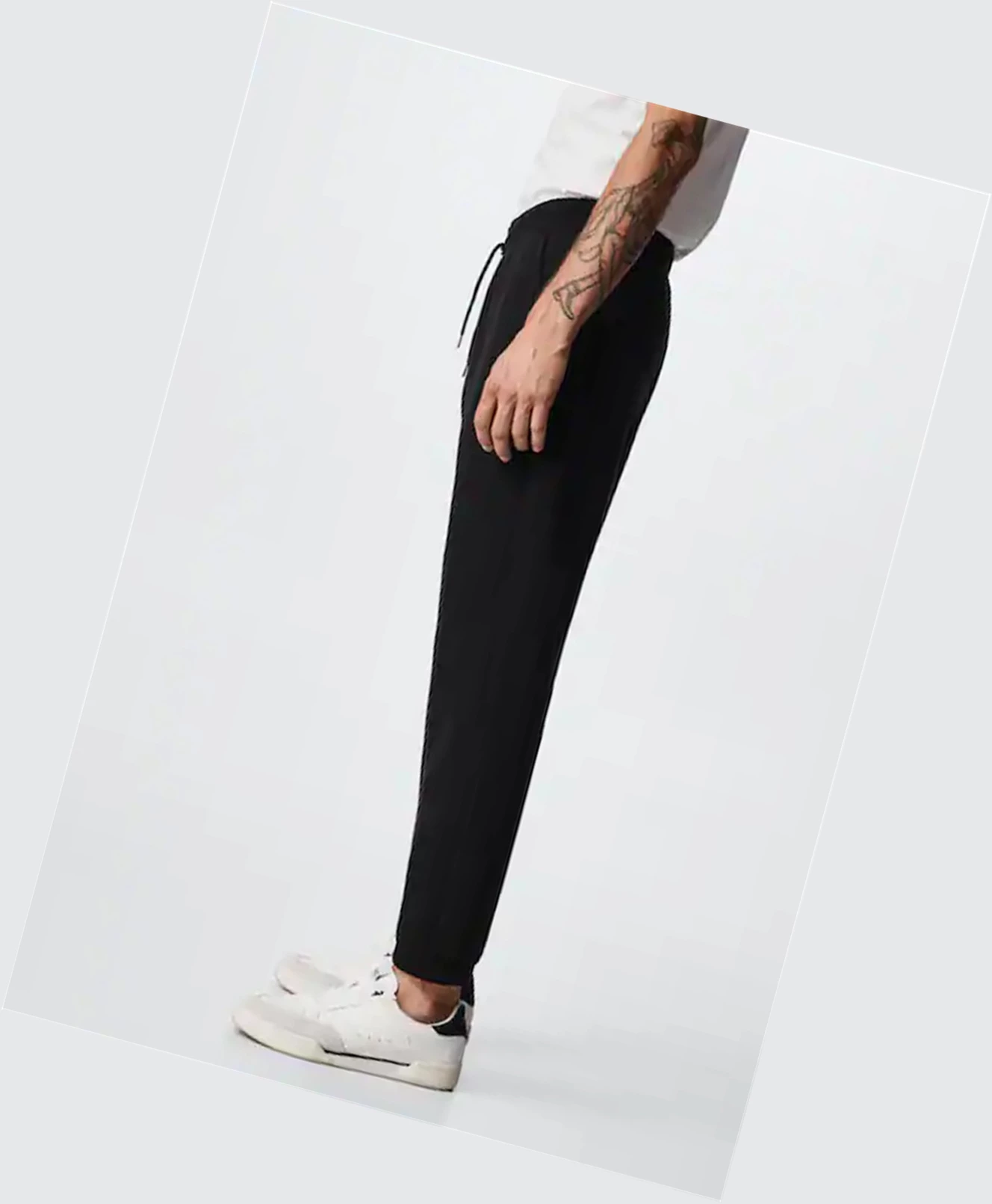 Jogger Nohavice Mango Sustainable Bavlnene Panske Čierne | SK861068